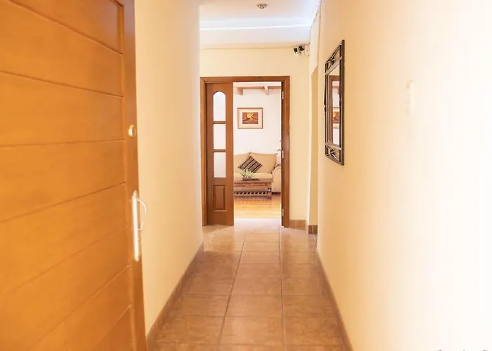 Hotel Uchu - *