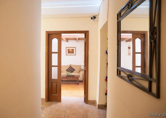 Hotel Uchu - *